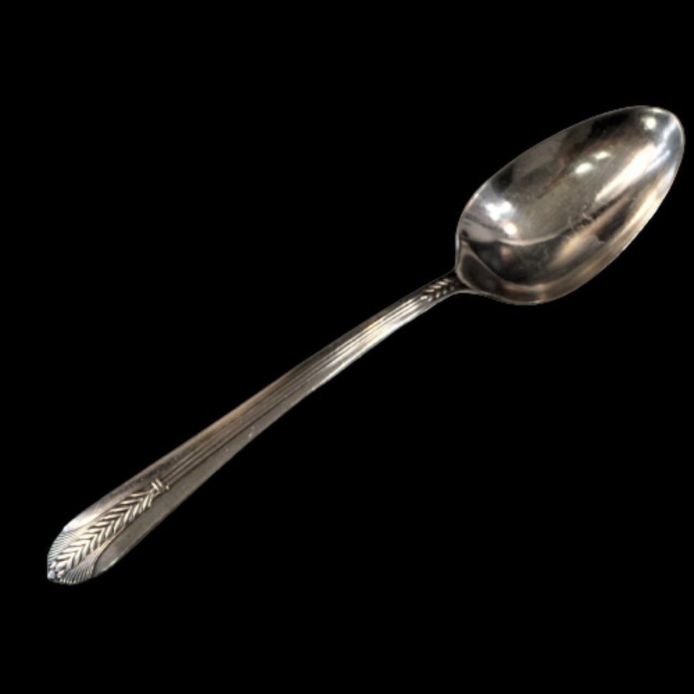 WM Rogers IS Allure 1939 Pattern Silverplate Serving Spoon 8.25 inch Art Deco